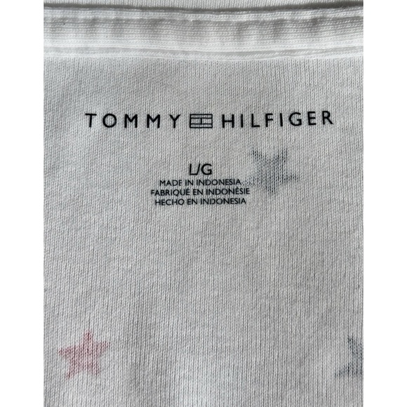 Tommy Hilfiger White Star Print V-Neck Tee - Picture 3 of 3